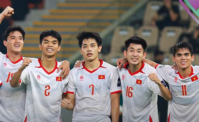 Hỗ trợ khách hàng 24/7 tại jb88 uy tín